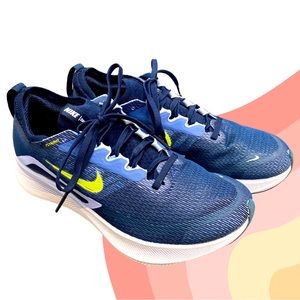 Nike Zoom Fly 4 - Women’s Size 7.5 - Navy Blue